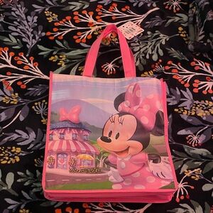Disney Minnie Mouse Pink and Black Design